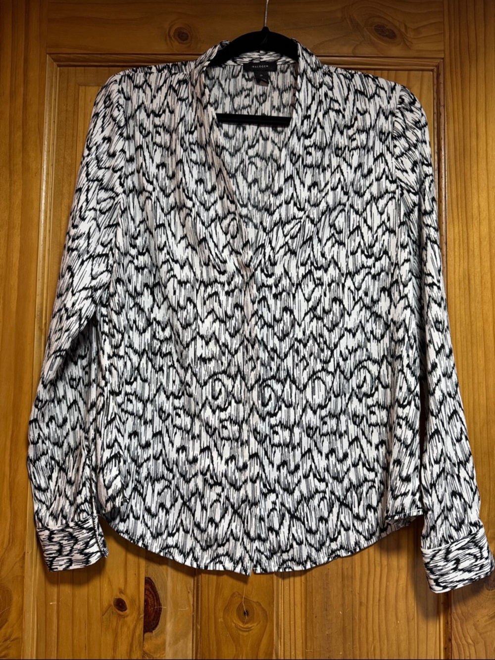 Halogen Black & White Abstract Print Button-Down Shirt